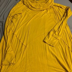 YELLOW SIZE 1X TUNIC SWEATER